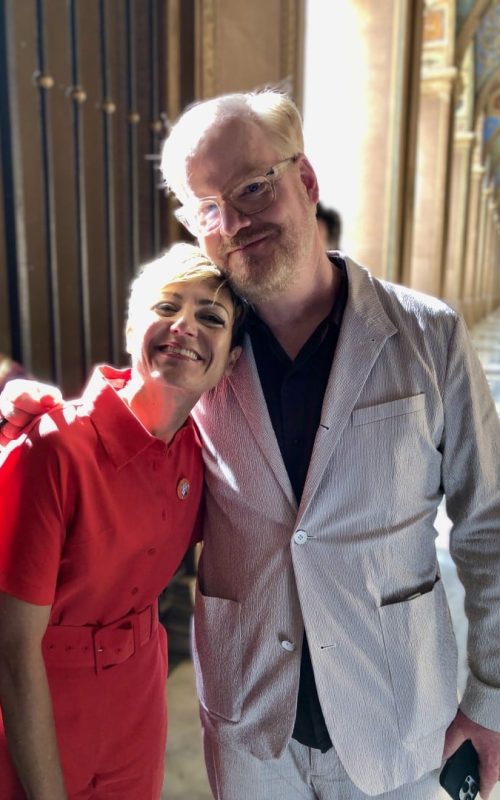 Sara Escudero y Jim Gaffigan - Vaticano